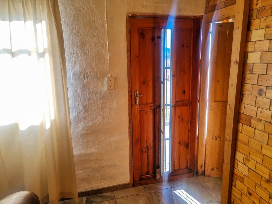 4 Bedroom Property for Sale in Paul Roux Free State